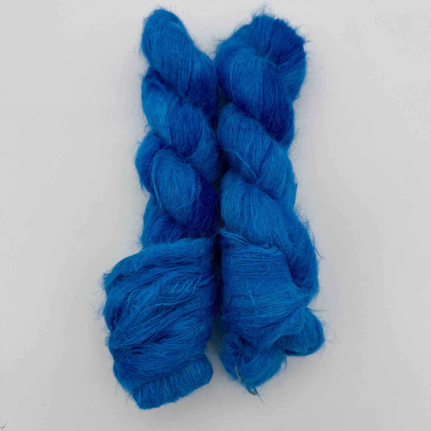 Alpaca Suri Fluff: Mana Paradox